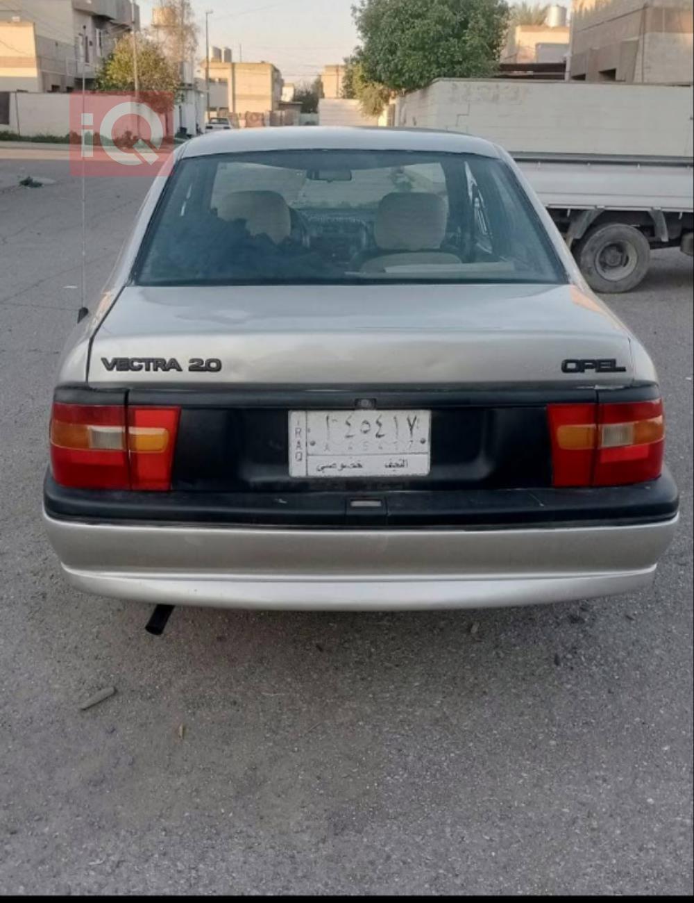 اوبل فيكترا